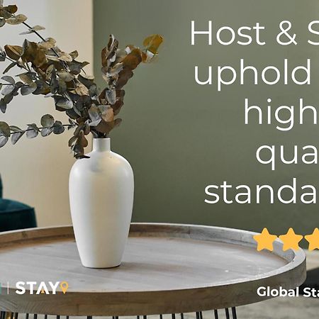 Host & Stay - One Mulgrave Place Уитби Екстериор снимка