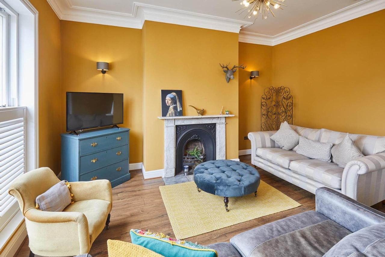 Host & Stay - One Mulgrave Place Уитби Екстериор снимка
