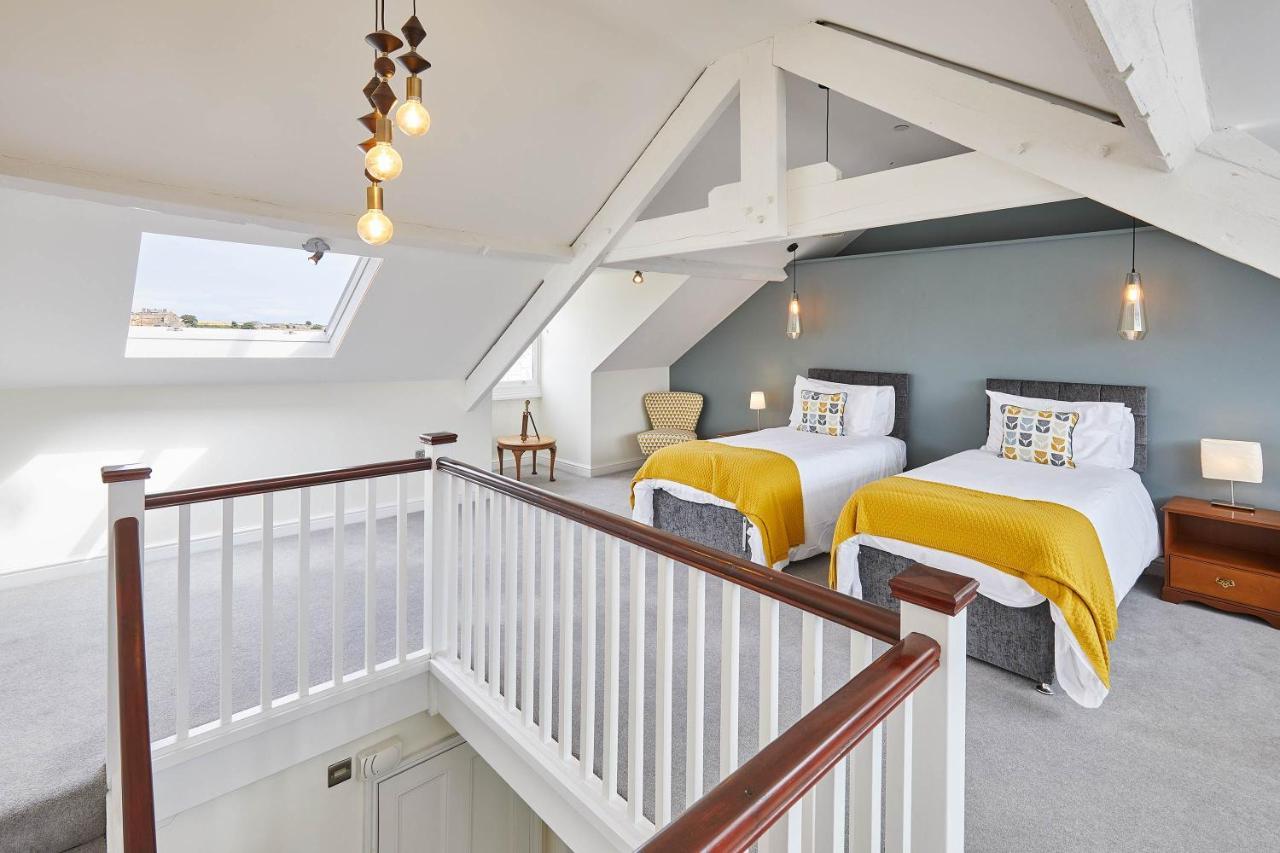 Host & Stay - One Mulgrave Place Уитби Екстериор снимка
